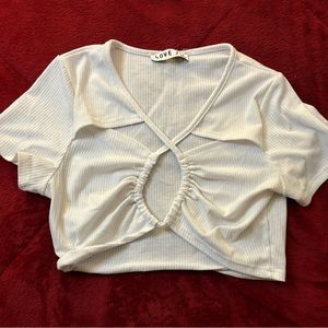 I am selling white tops for woman/ teens.
